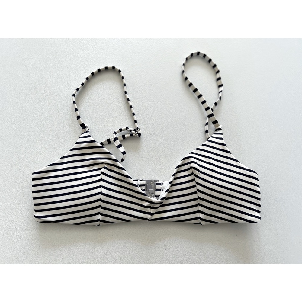 H&M nautical white and dark navy swim top